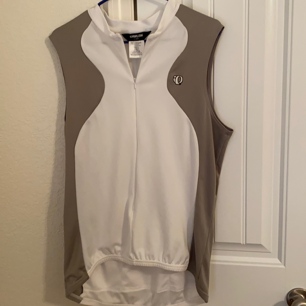 Bicycle riding zipper down shirt